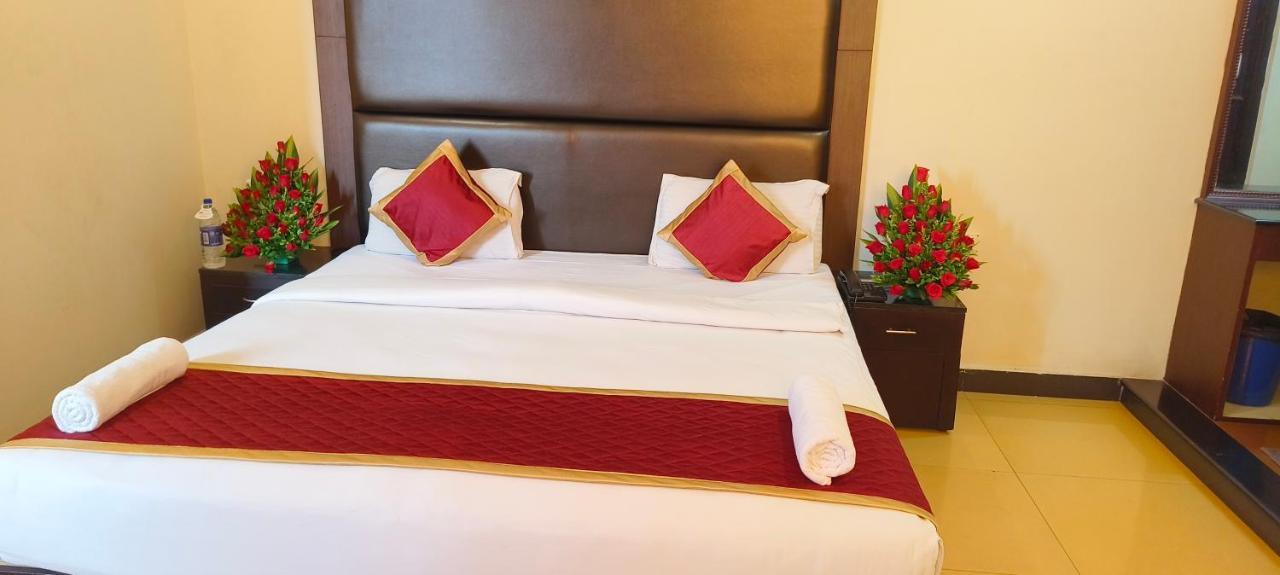 Hotel Pioneer Paradise Nagercoil Ngoại thất bức ảnh