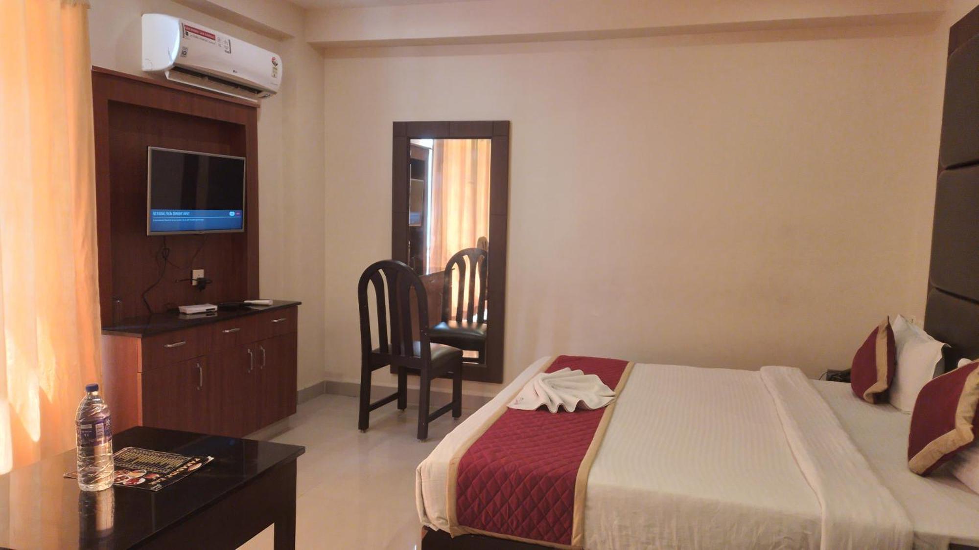 Hotel Pioneer Paradise Nagercoil Ngoại thất bức ảnh